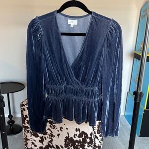 True Craft Blue Velvet Top